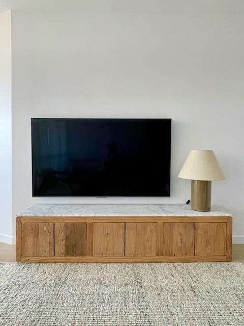 TV mounting and wall hanging completed in Sydney